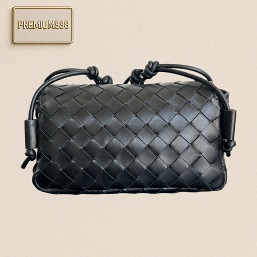Product Notturno Crossbody Bag Flip-top Double Divided Large Capacity Compact Bag Super Li