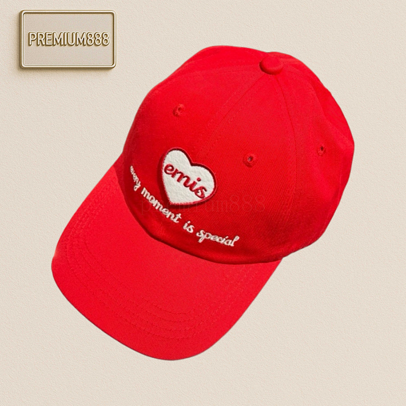 Emis Trendy Peaked Hat