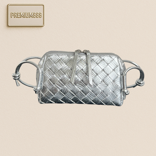 The New Concert Pouch Model Is Truly The Most Beautiful And Practical Mini Bag I've Ever S