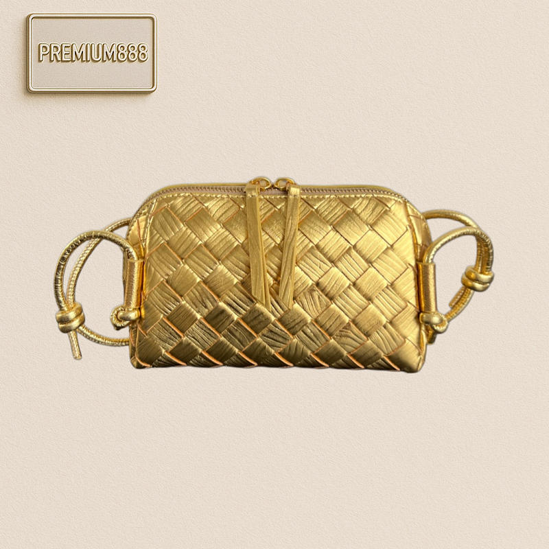 The New Concert Pouch Model Is Truly The Most Beautiful And Practical Mini Bag I've Ever S