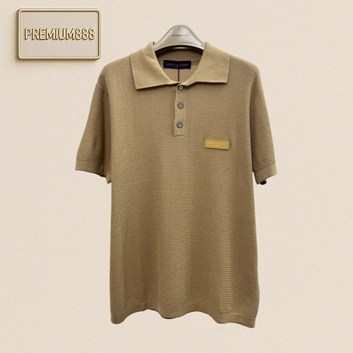 1v Louis Lettered Leather Label Logo On Polo Shirt With Knitted Short Sleeves