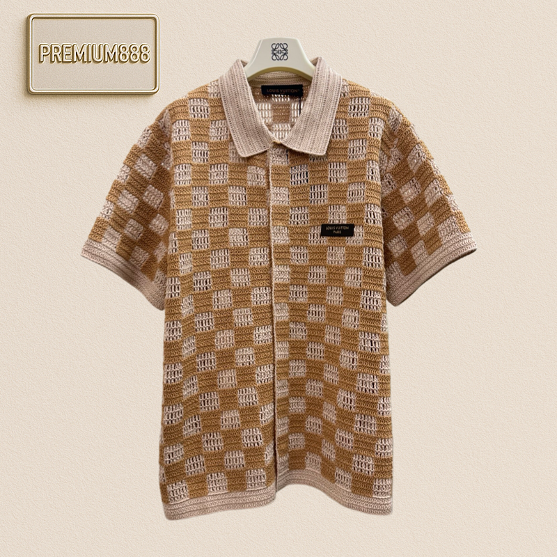 1v Louis Leather Label Check Openwork Knitted Polo Neck Short Sleeve Blouse