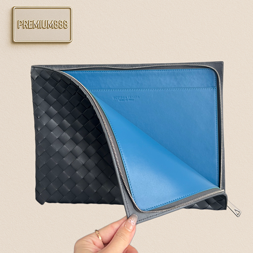 Handbag from Premium888