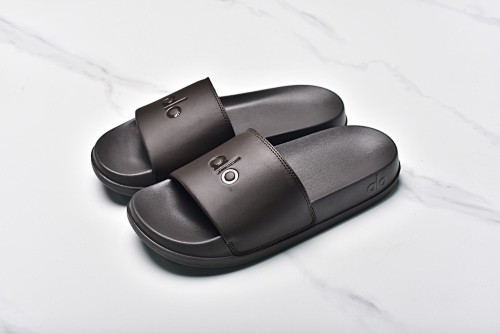 AL O Yo Ga Slippers Unisex Brown