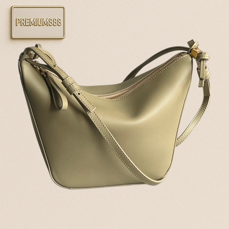 Hot Sale The Hobo Bag Is Here