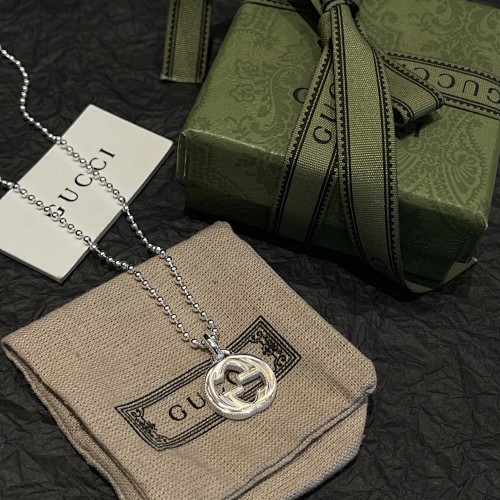 Gucci Gu Cci InterlockingItem ID