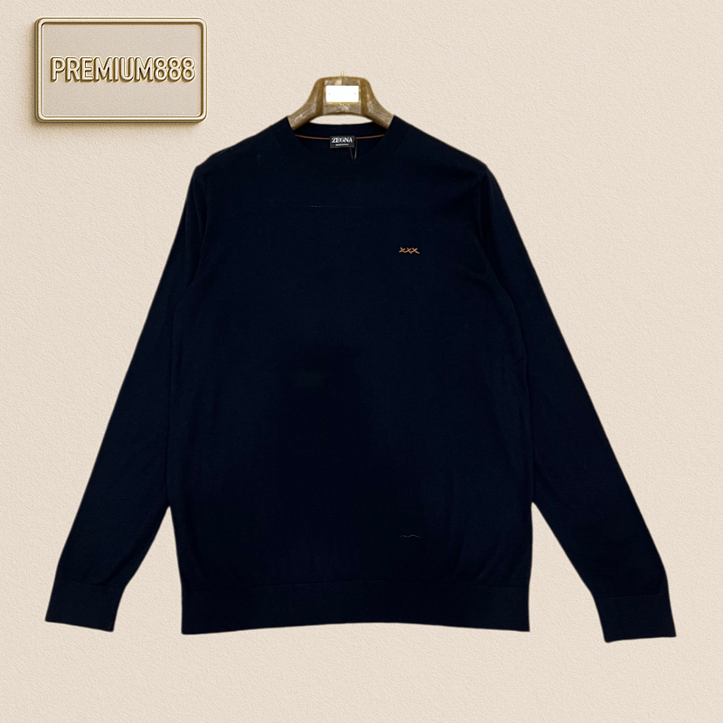 Zegna Jenia Simple Embroidery Round-neck Lightweight Long-sleeved Knit Shirt