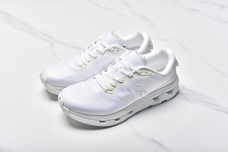 On Run Cloudzone Versatile Comfortable And Breathable Low-Top Running Shoes Men's White