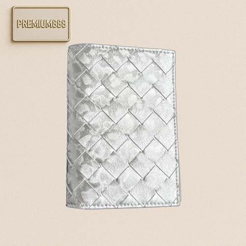 B Family's New Passport Holder Comes With A Shiny Golden Woven Wallet Weave Dynamic And Th