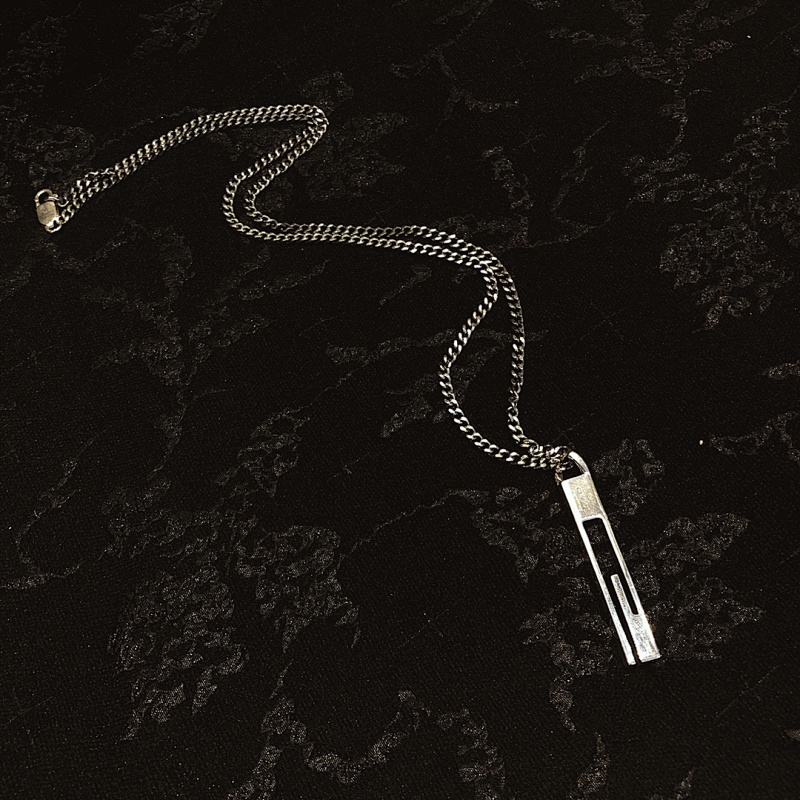 Gu Cc's Couple G Vertical Pendant CardItem ID