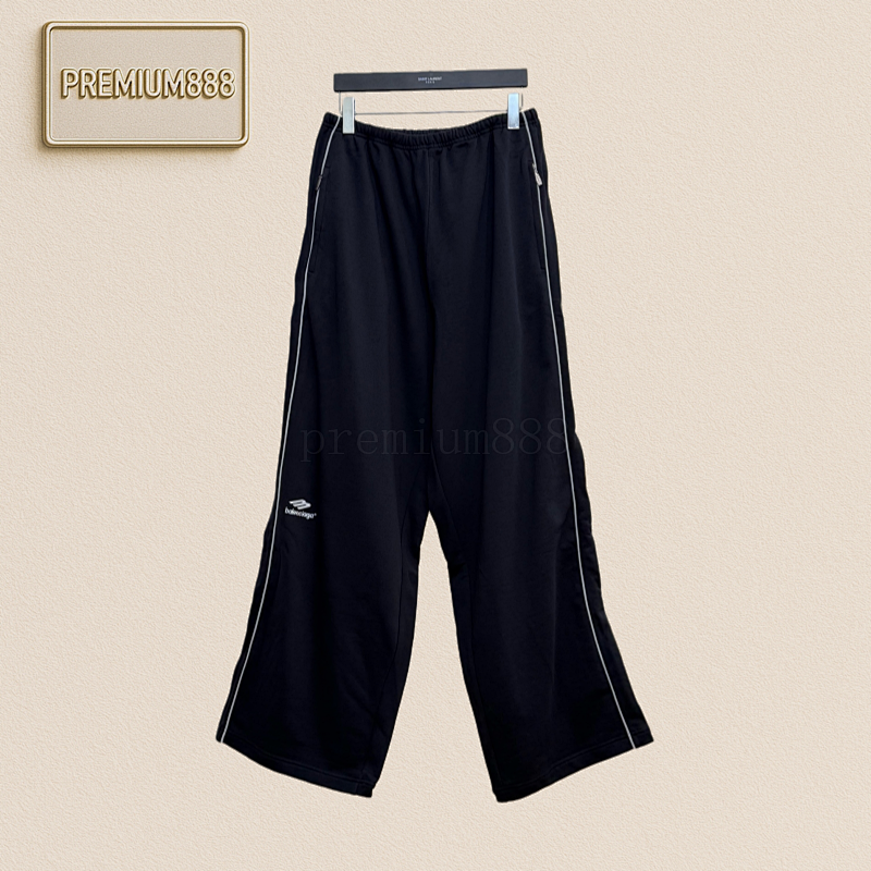 Balenciaga 3b Embroidered Line Wide-leg Sweatpants