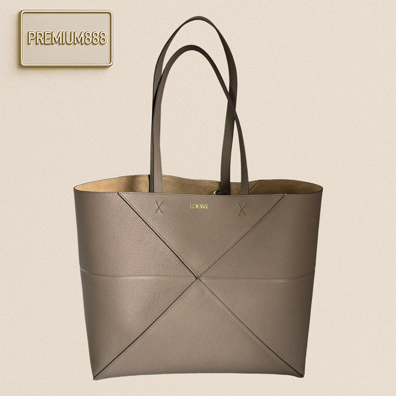 Best-selling Horizontal Two-in-one Tote Has Made A Huge Splash