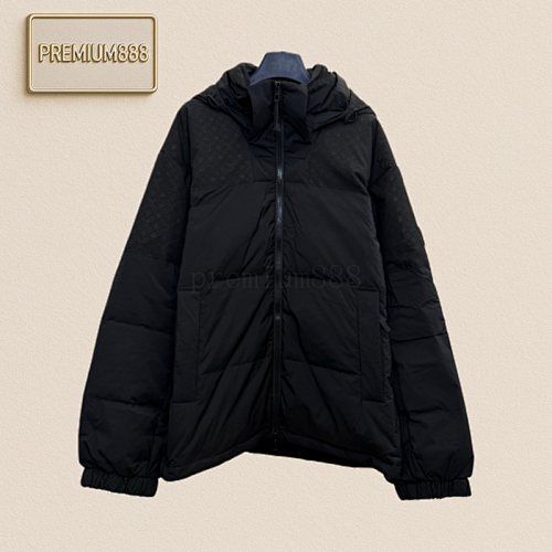 1v Louis Monogram Patchwork Armband Down Jacket