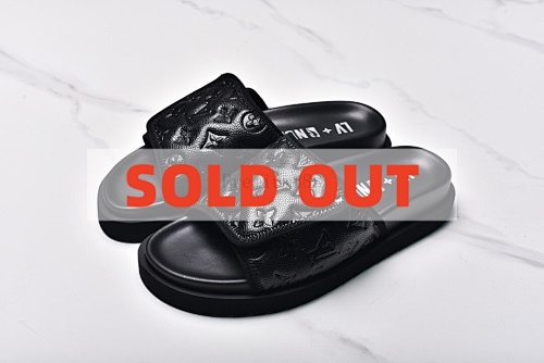 Louis Vuitton Miami Round Toe Open Toe Logo Embossed Slippers Men's Black