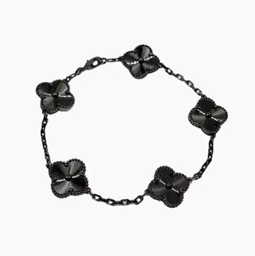 VC A Agate Four-Leaf Clover Lucky Bracelet