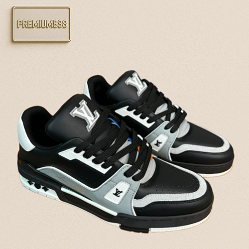 Louis Vuitton Trainer Leather Lace-up Fashion Sneakers For Men In Black