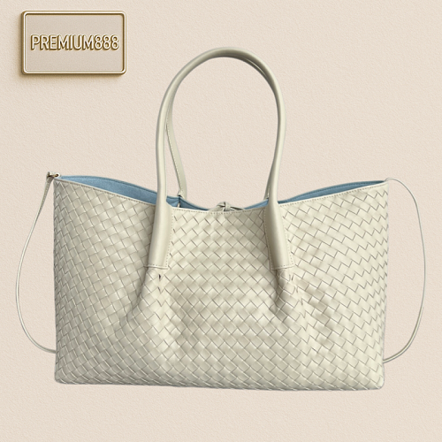 The Sense Of Security Is Maximized. The Weaving Texture Is So Exquisite That It's Hard To