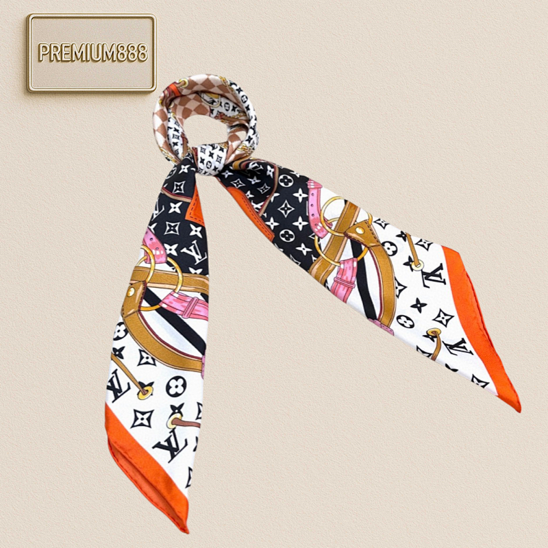 Louis Vuitton The Flower And Straps Silk Square Is Elegant With Striking Brushstrokes Depicting Monogram