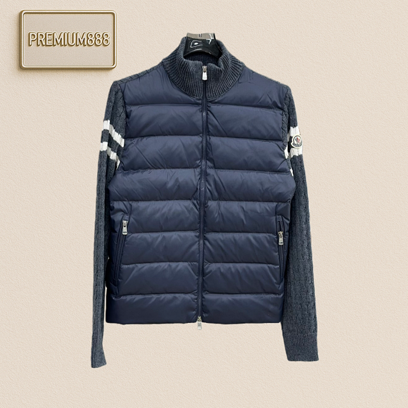 Moncler. Mengkou TB Armband Knitted Patchwork Stand-up Down Jacket