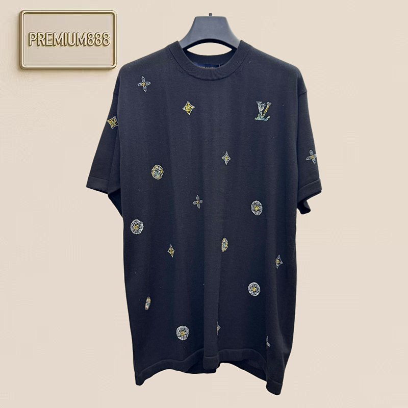 1v Louis Logo Patterned Jacquard Beaded Knitted Round-neck Short-sleeve Shirt