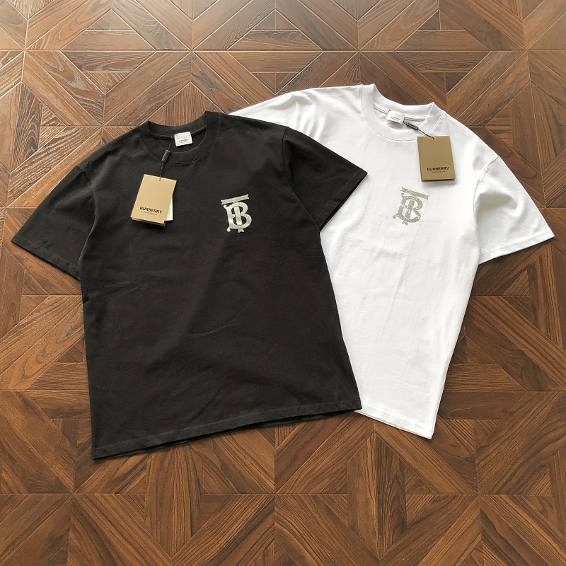 Burberry T-Shirt