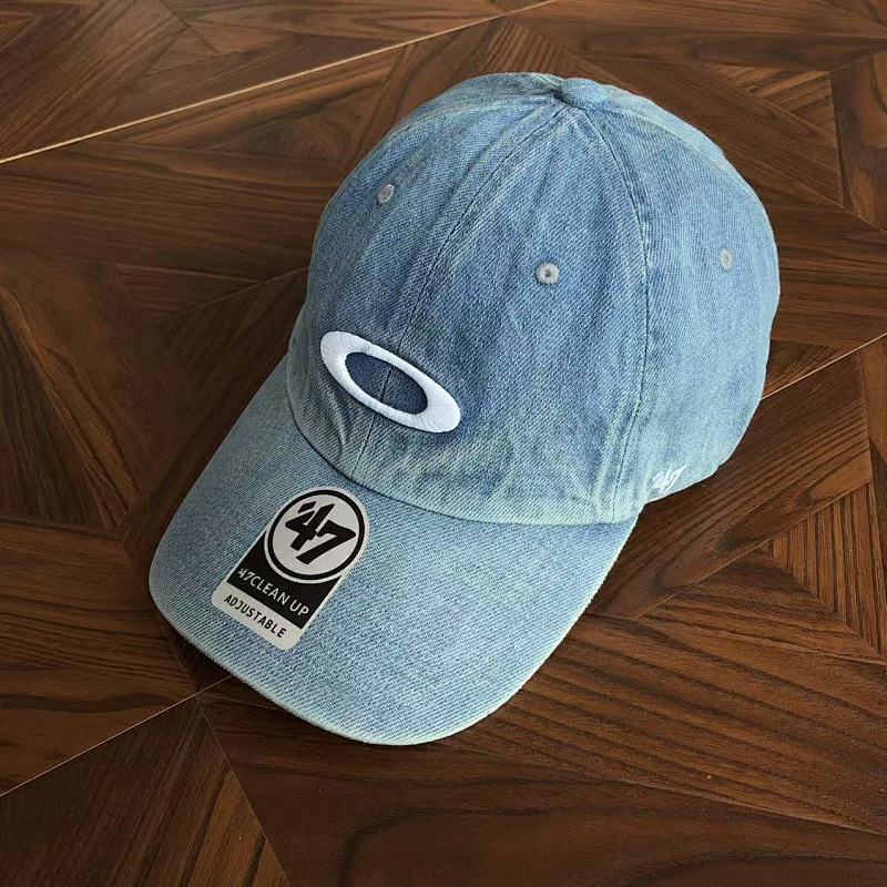 Hat from RainbowReps