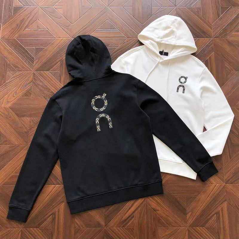 ON RU I G Hoodie