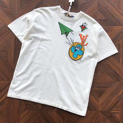 L T-Shirt Sweater