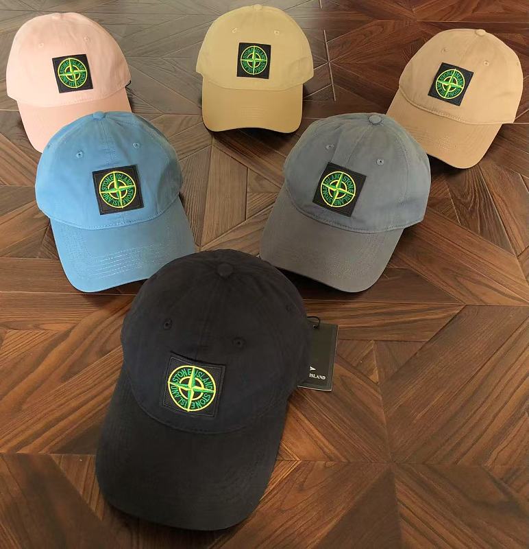 Hat from RainbowReps