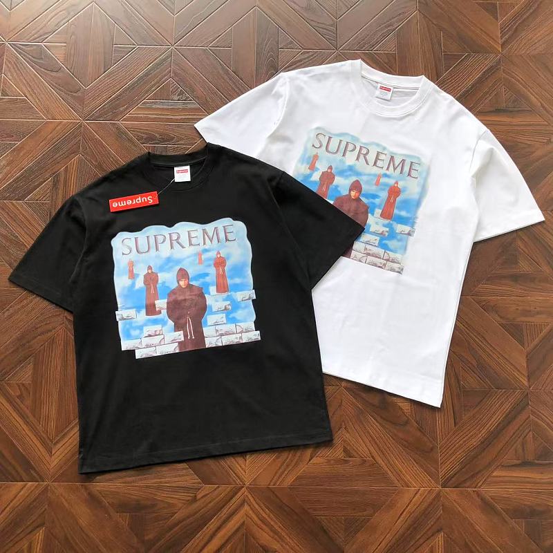 Supreme T-Shirt