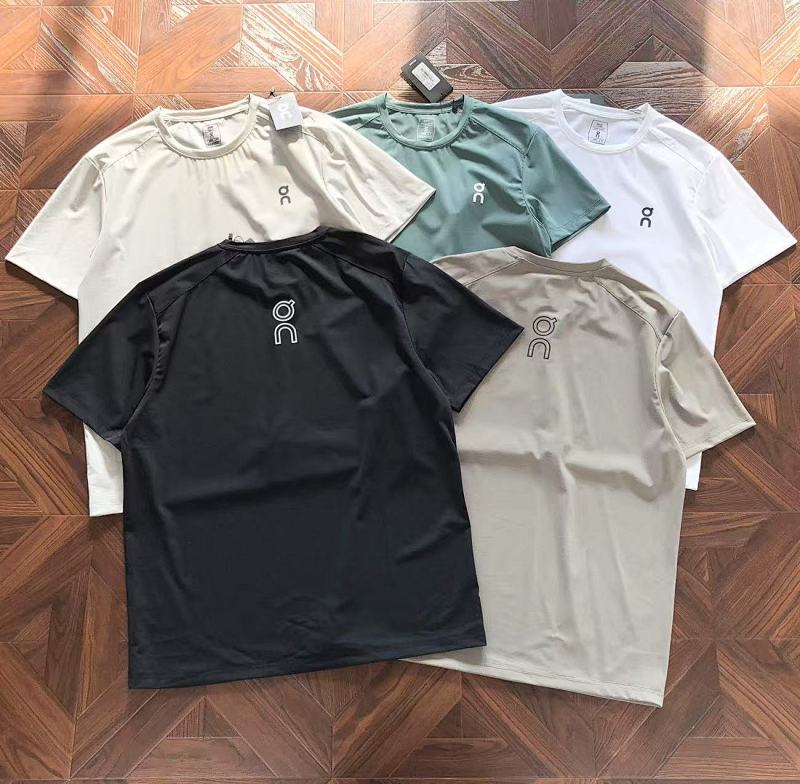 ON RU I G T-Shirt
