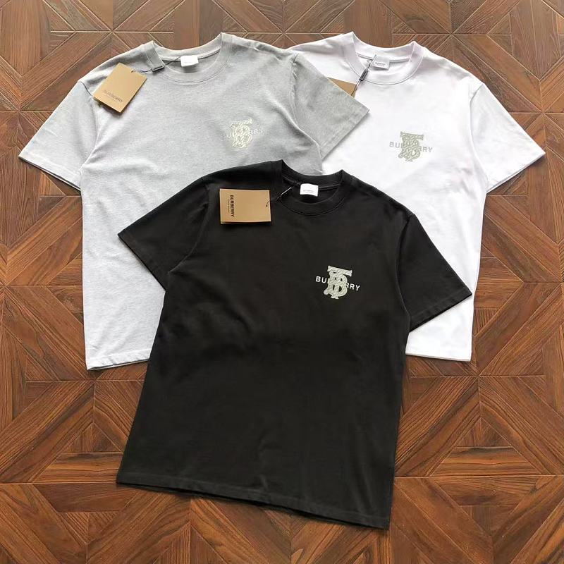 Burberry T-Shirt