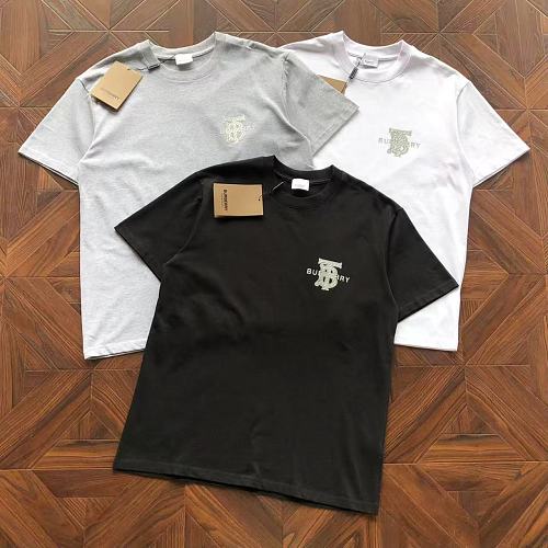Burberry T-Shirt