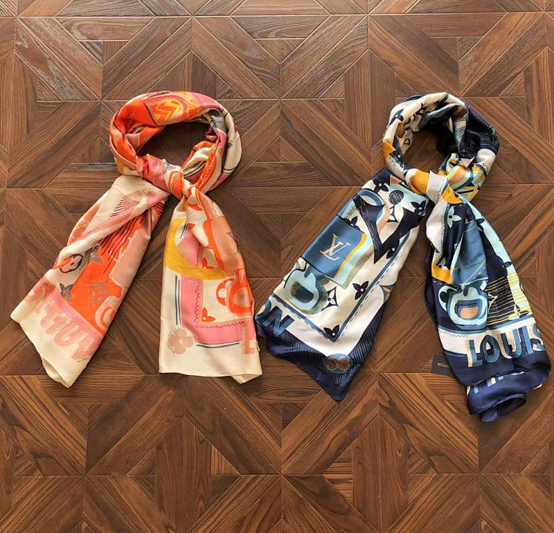 Scarf from RainbowReps