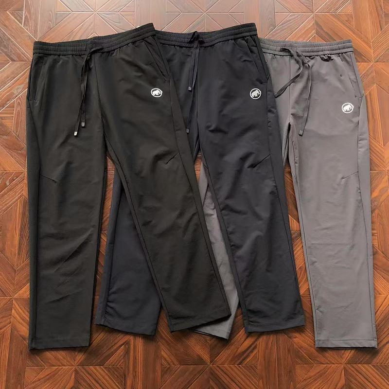 M MM T Trousers