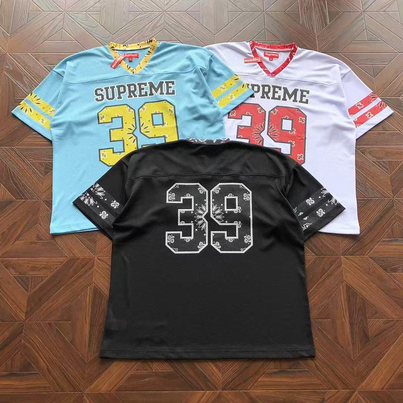 Supreme T-Shirt