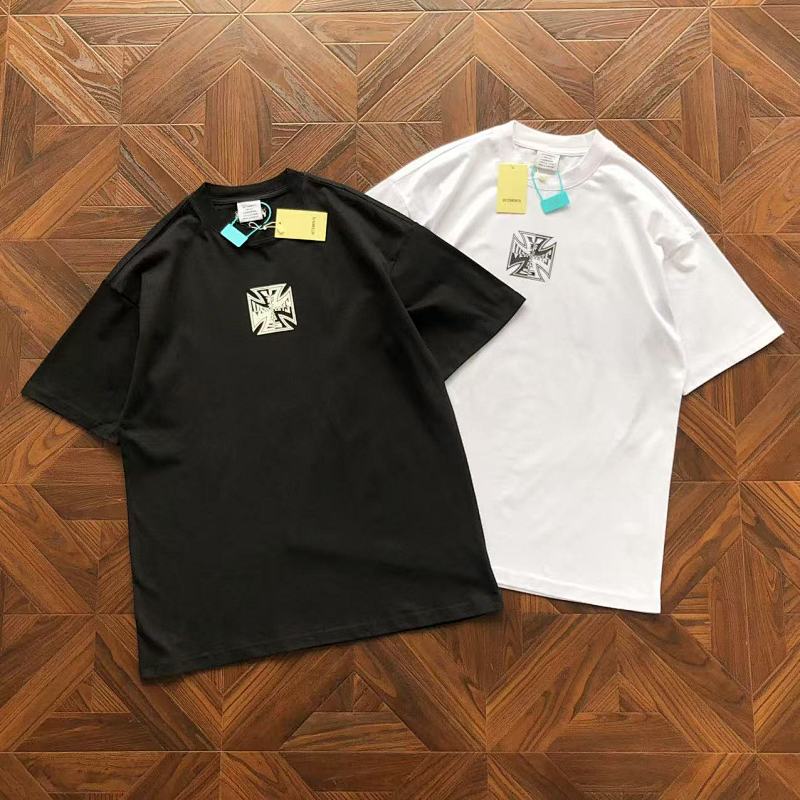 Vetements T-Shirt