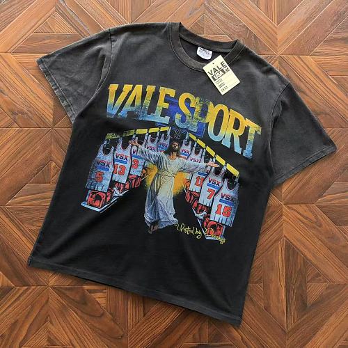 VA L Y T-Shirt