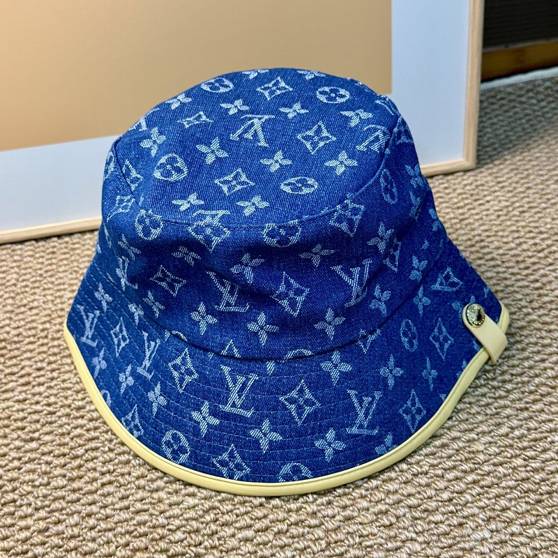 Hat from RainbowReps