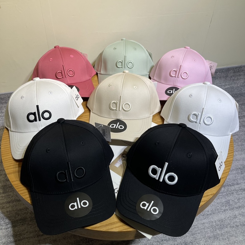 Hat from RainbowReps