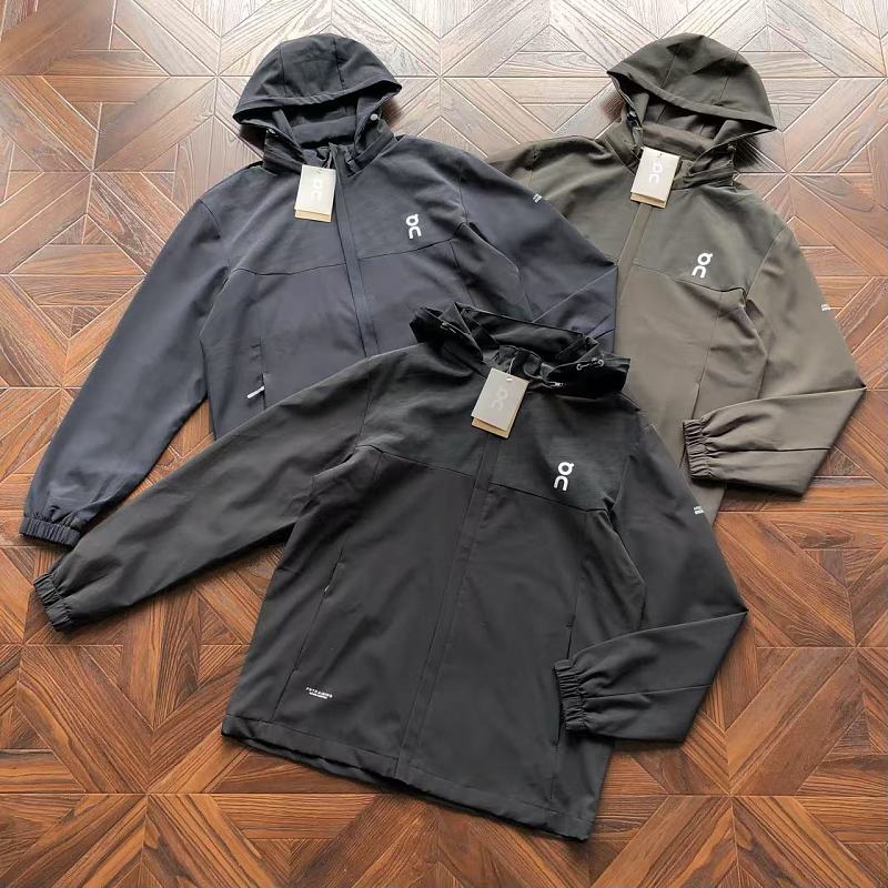 ON RU I G Jacket