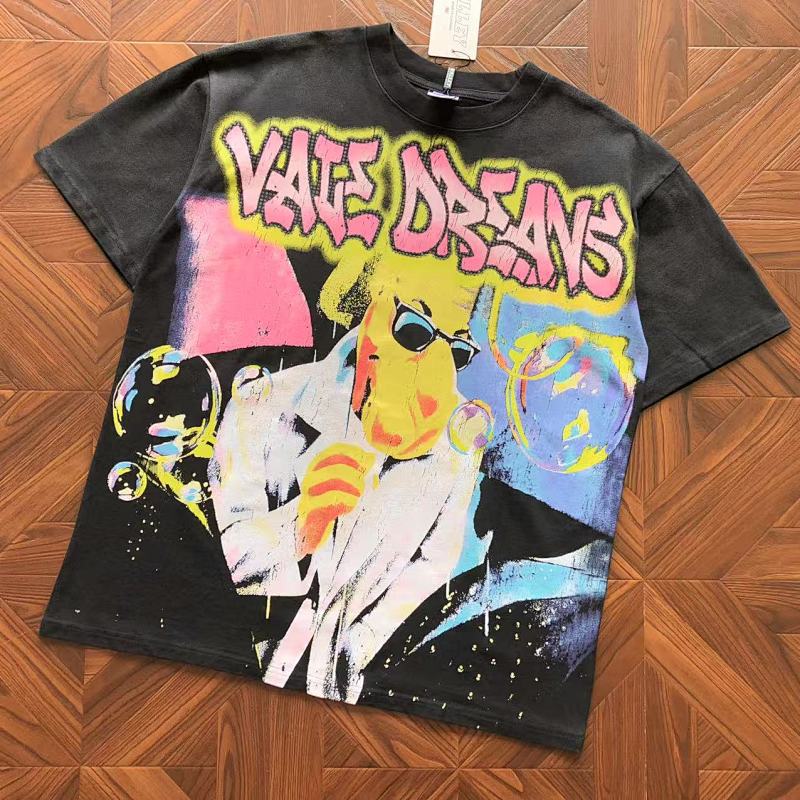 VA L Y T-Shirt