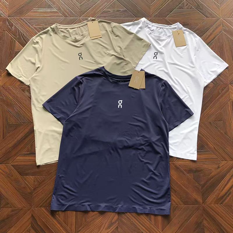 ON RU I G T-Shirt