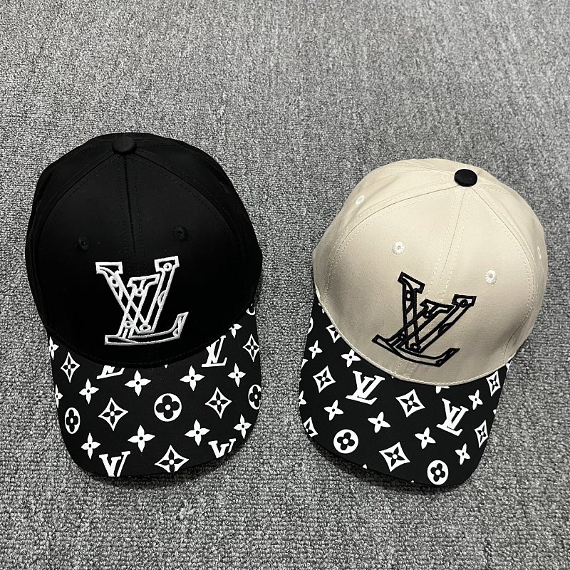 Hat from RainbowReps