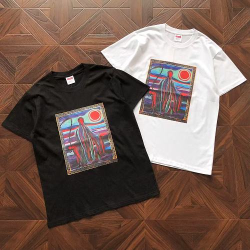Supreme T-Shirt