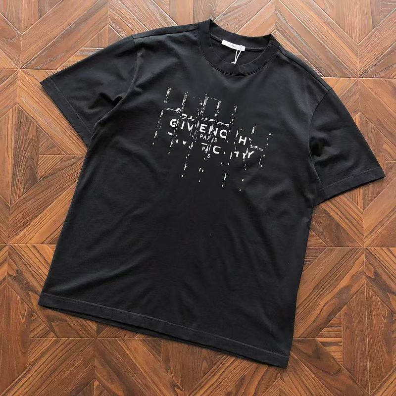 Givenchy T-Shirt