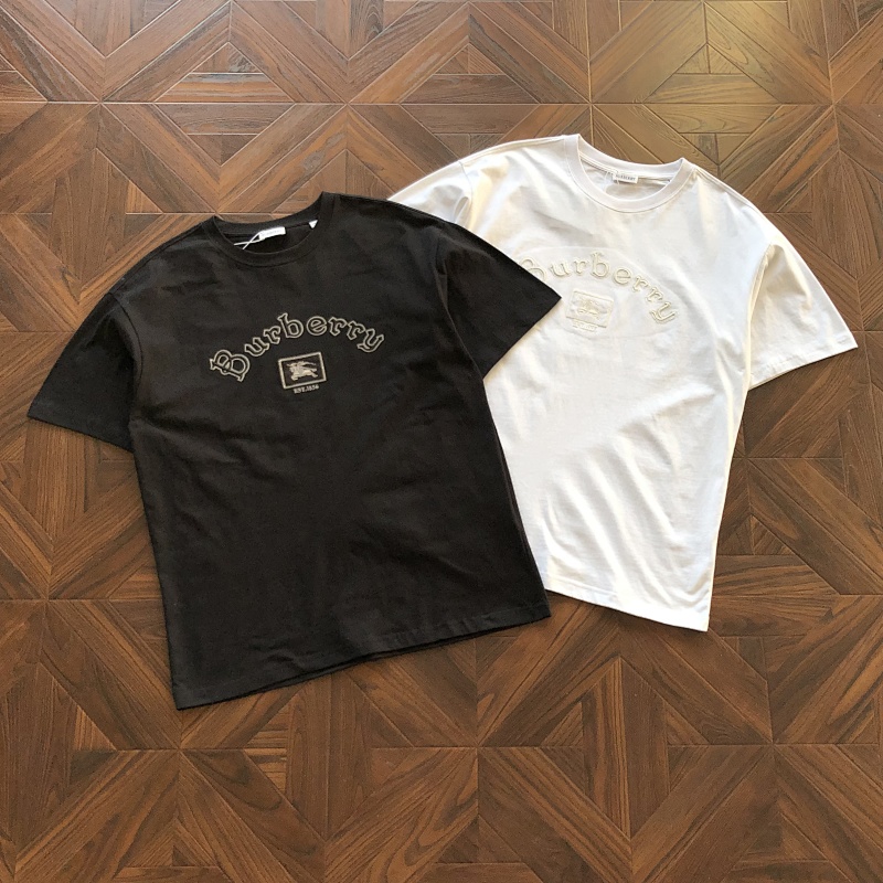 Burberry T-Shirt