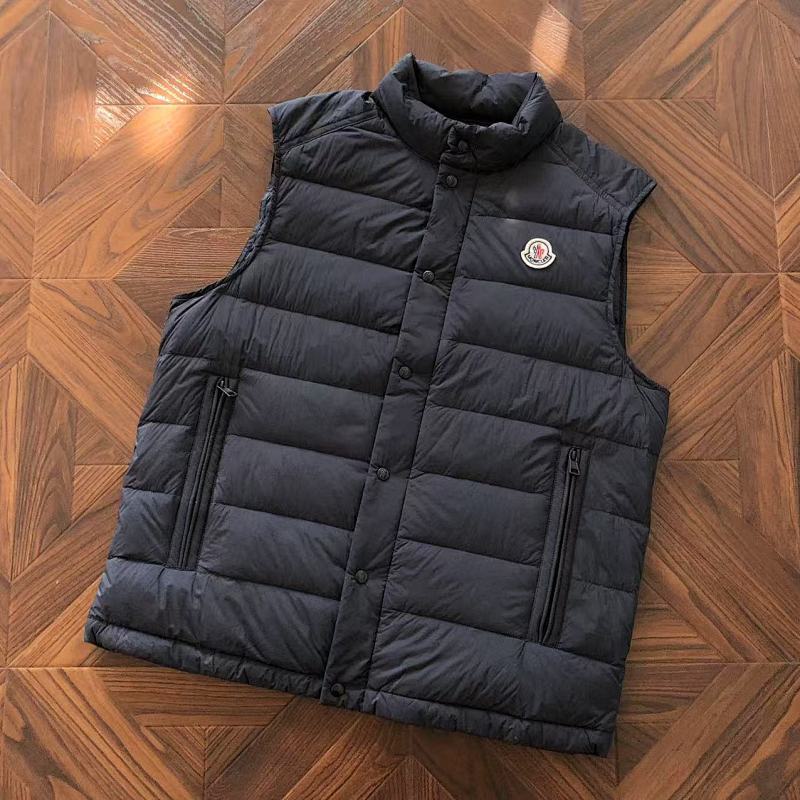 M R Down Vest