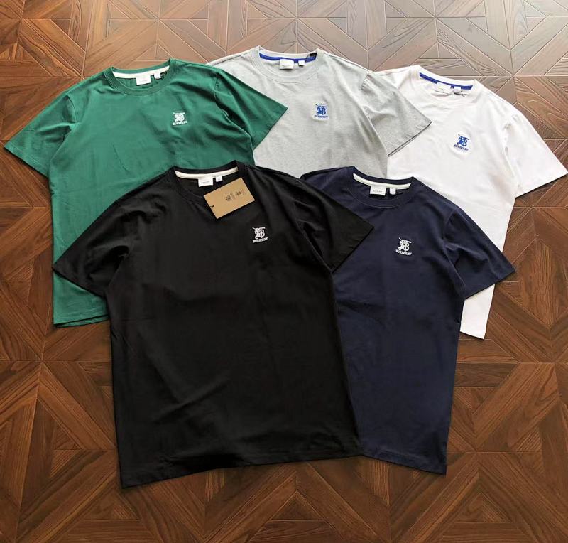 Burberry T-Shirt