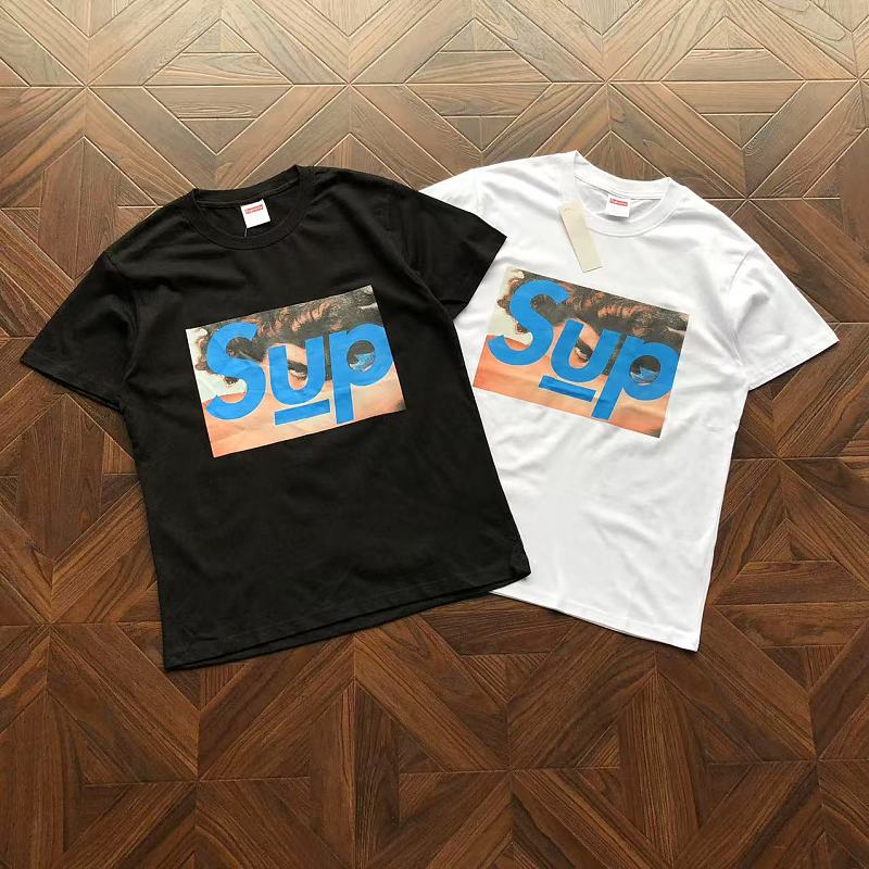 Supreme T-Shirt